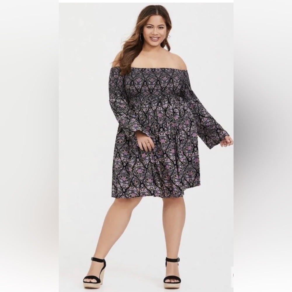 Torrid Challis Off-Shoulder Skater Dress Women’s Size 2 (634)